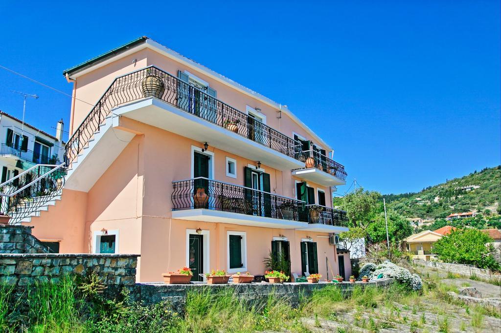 Avgi Ena Apartment Gaios Exterior photo